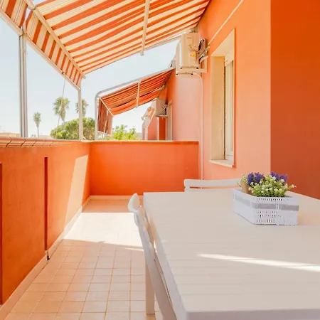 Guesthost - Comfy Near The Alghero