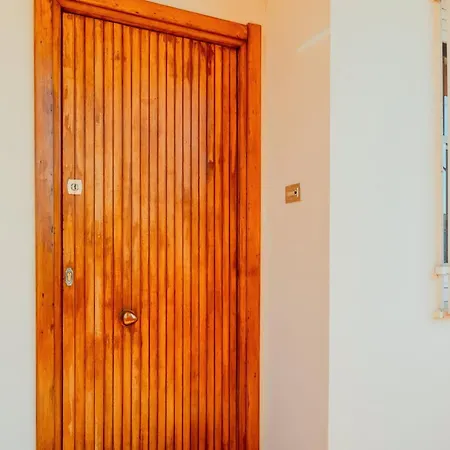Appartement Guesthost - Comfy Near The